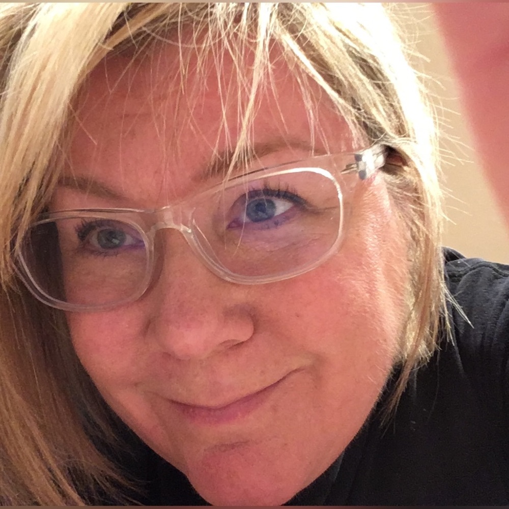 Meet your Posher, Ellen